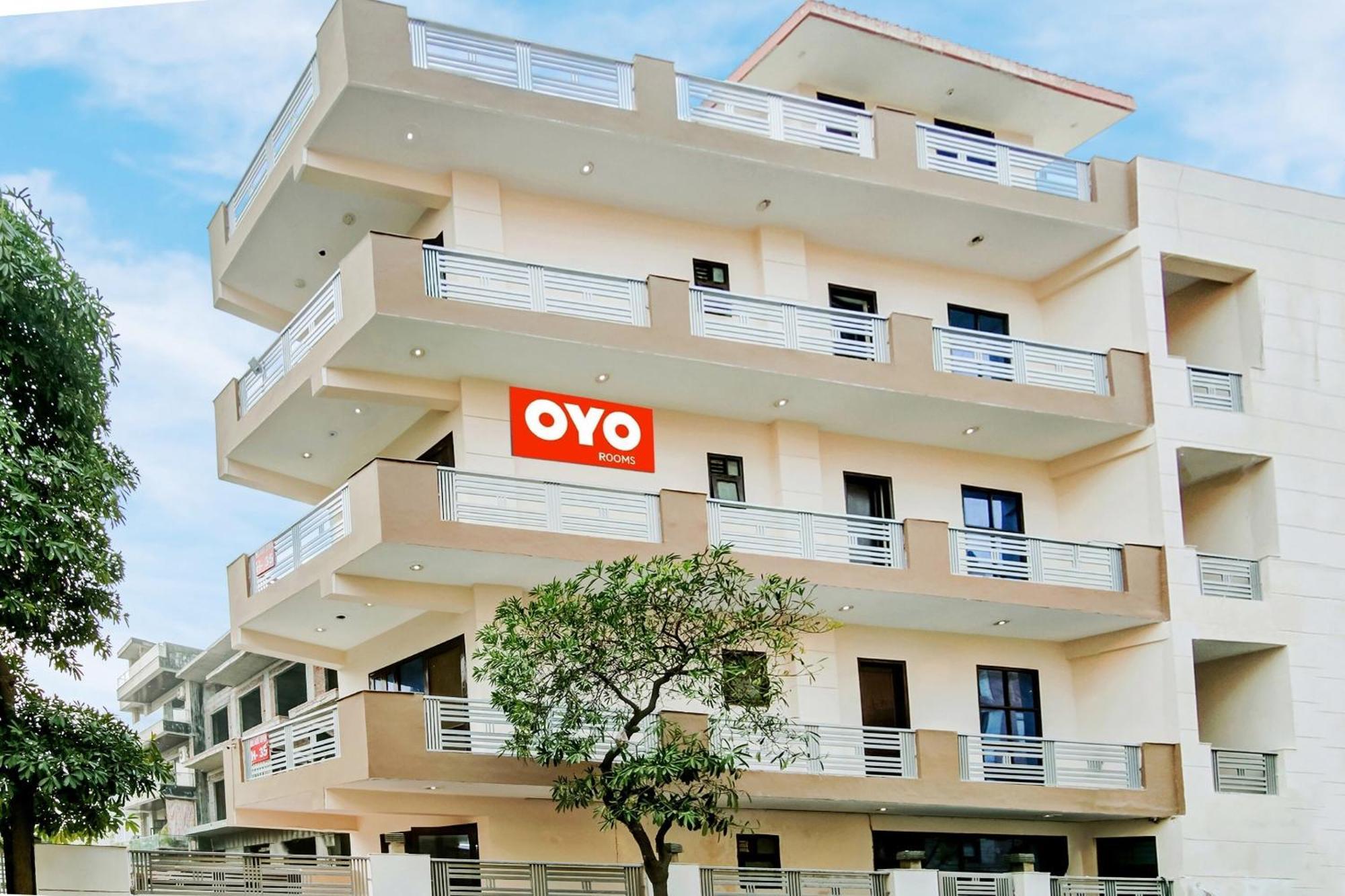 Hotel O Orlov Noida Esterno foto
